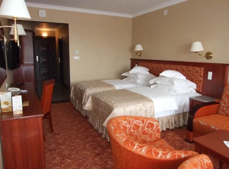 Gołębiewski Mikołajki: 689 pokoi i co to oznacza dla Ciebie?