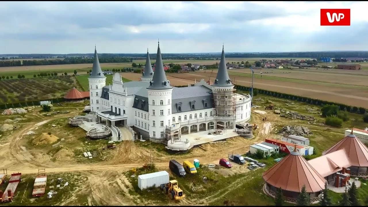Hotel Cztery Wieże Katarzynin: Otwarcie nadal nieznane? Sprawdź!