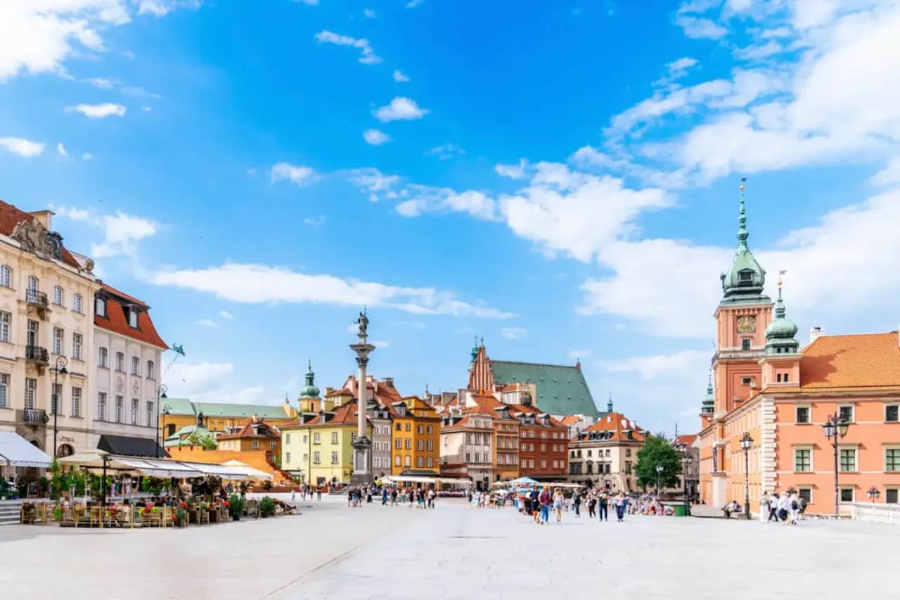 Co zwiedzić w Warszawie? Twój przewodnik po klasykach i nowościach