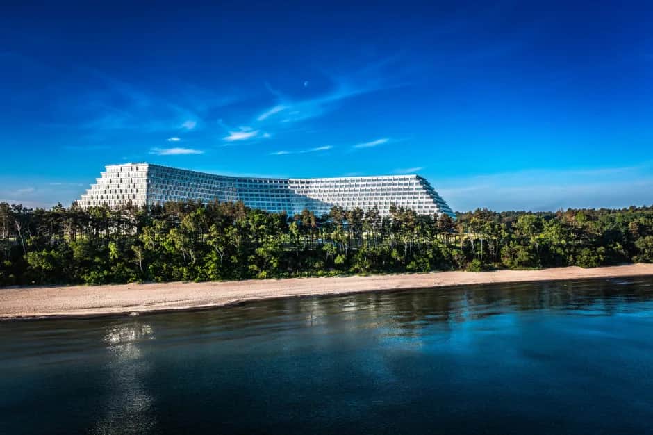 Hotel Gołębiewski Pobierowo: Otwarcie 2025/2026? Wszystko, co musisz wiedzieć